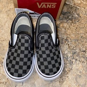 NIB Vans - Toddler Size 5 - Black & Gray Checkered
